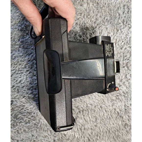 Lot VTG Polaroid Square Shooter 2 Land Camera Photography Decorations Untested - Picture 10 of 12